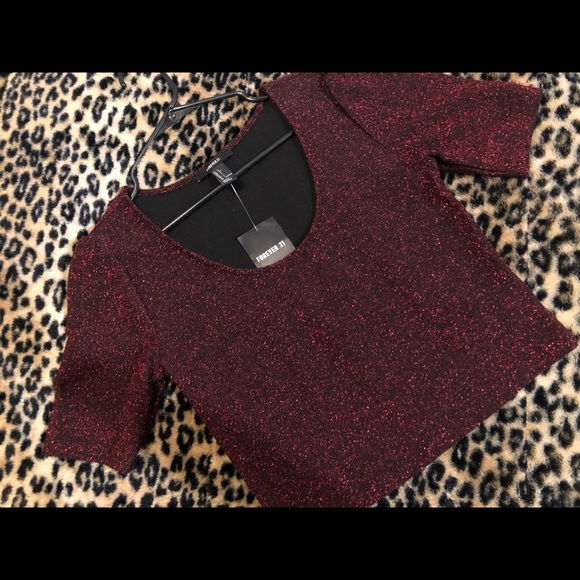 Forever 21 Tops - Forever 21 sparkle crop top